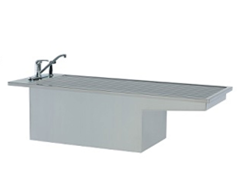 MIDMARK 12.5 /43cm SPLIT LEVEL CUT-AWAY TUB ON LEGS